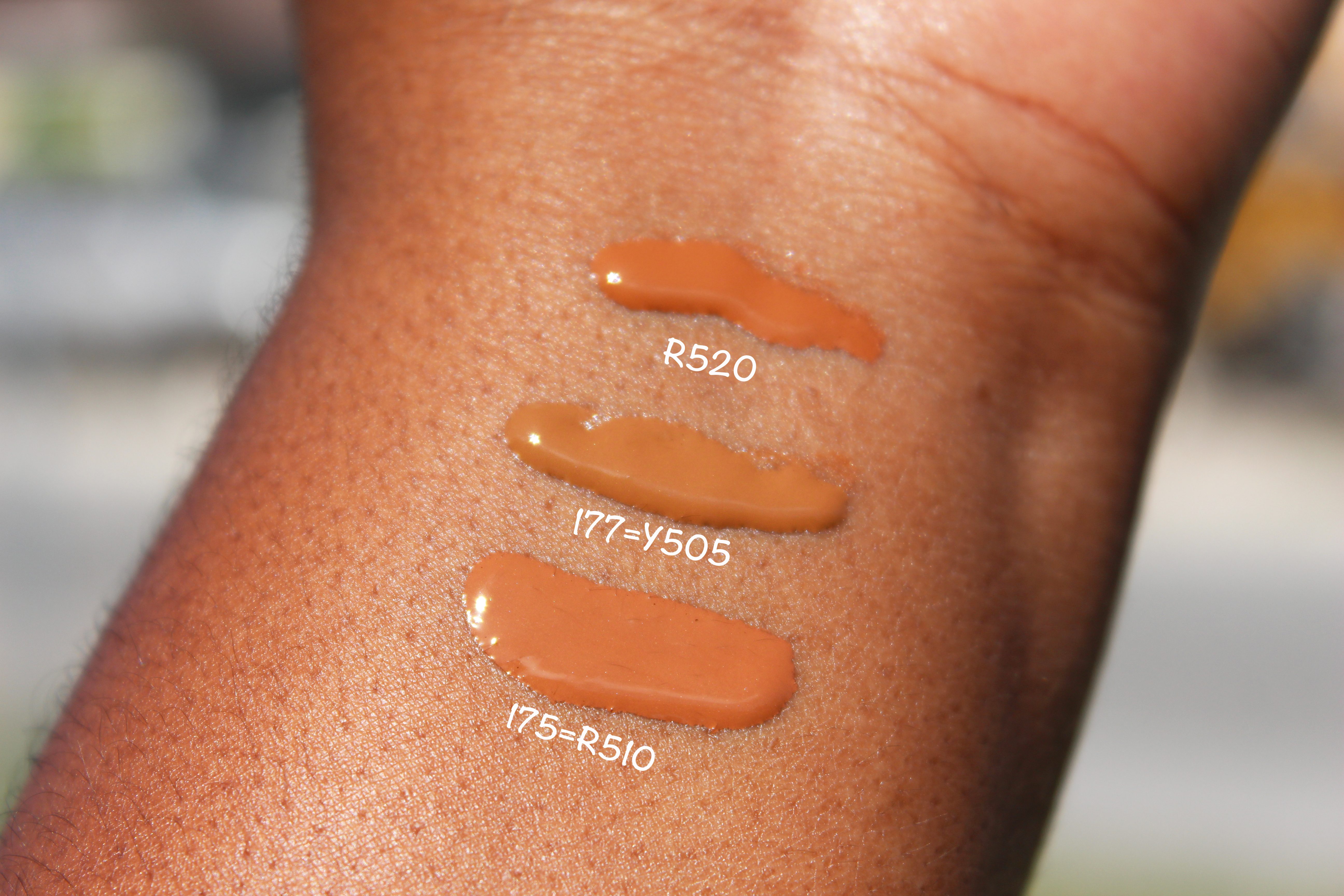 Makeup Forever Ultra HD Foundation – MissBeautyBunny Swatches and Reviews